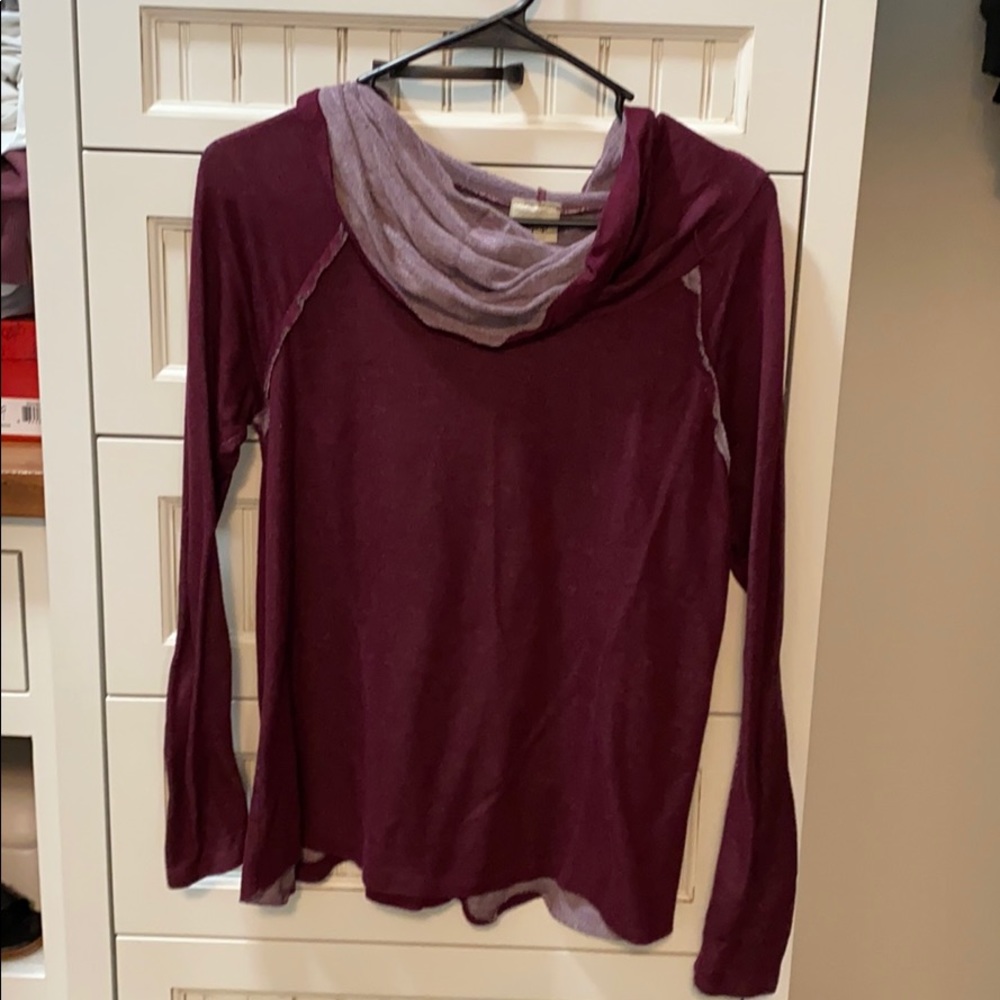 Cowl neck long sleeve top